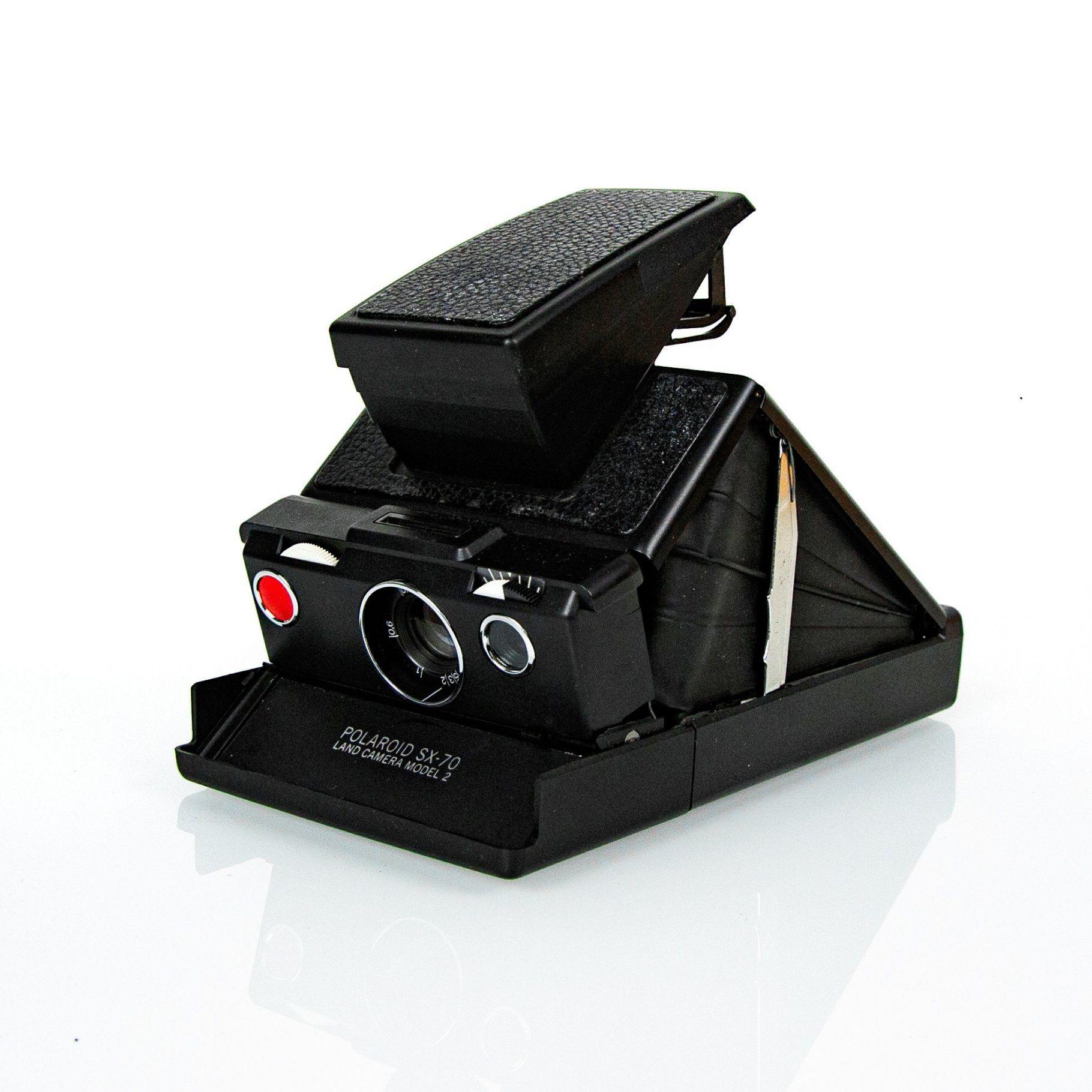 Polaroid SX-70 Land Camera with accessories – Futura